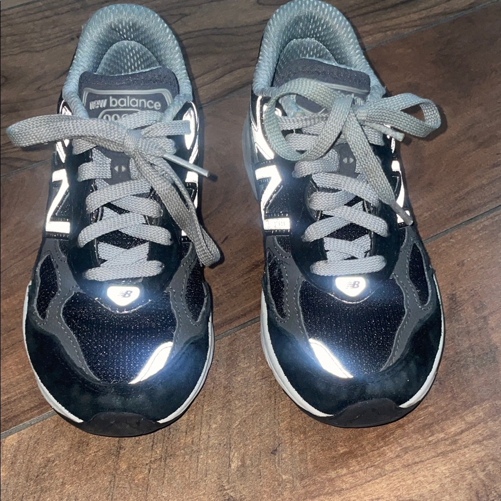 New Balance Kids' Black and Silver Sneakers